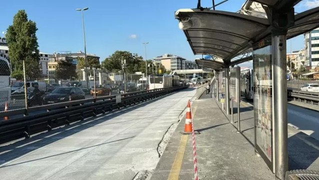 Metrobüs hattı Beşyol durağında ‘Beyaz Yol’ çalışması