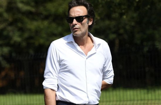 « C'était puissant, très beau » : Anthony Delon émeut les invités aux obsèques d'Alain Delon