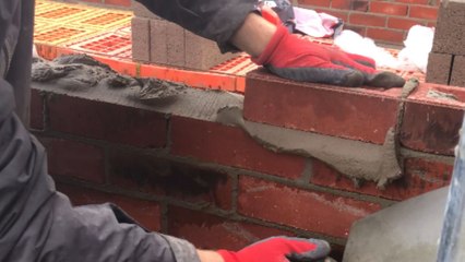 This bricklaying apprentice's wage will spike your interest in brickwork