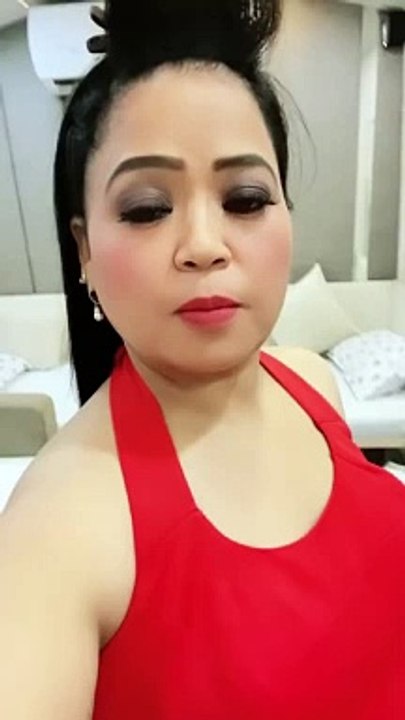 Lag Rahi Hu Na Beauty Queen? - Bharti Singh