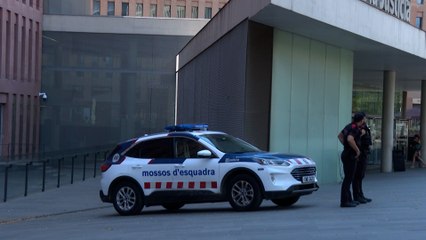 Los Mossos suspenden a los agentes que ayudaron a huir a Puigdemont