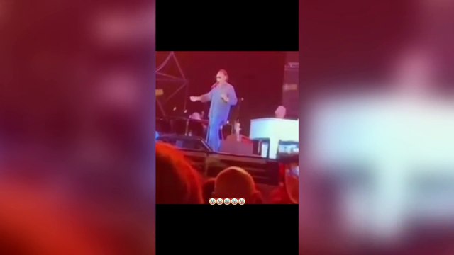 Antonello Venditti, il video degli insulti alla fan disabile: «Basta mugugni. Sei speciale? Conta l'educazione». Poi le scuse: «Era buio, non mi sono accorto della ragazza»