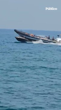 La Guardia Civil frustra la entrada de cuatro migrantes en Melilla y arroja a uno de ellos al mar