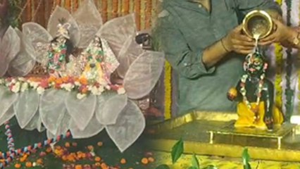 Vrindavan Janmashtami Celebration 2024: Laddu Gopal Abhishek, Aarti, Jhulan Yatra Full Video|Boldsky