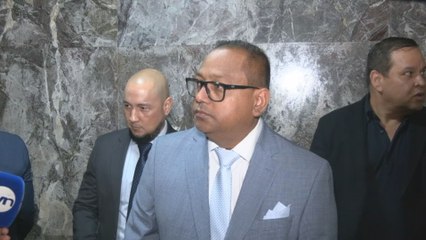 Raúl Pineda reaparece en la Asamblea tras detención de hijo