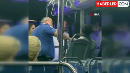 Скачать видео: Otobüste sızan genci polis böyle uyandırdı: 'Otel parası alacağız'