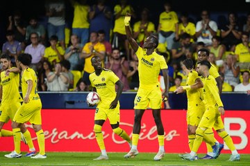 فياريال يرتقي مؤقتاً إلى صدارة الدوري الإسباني