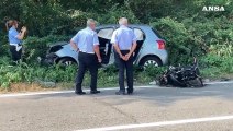 Scontro fra auto e moto nel Milanese, morto un trentenne