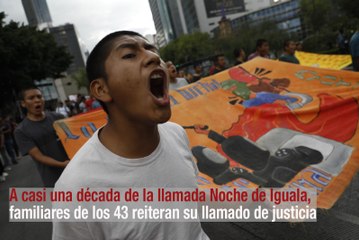 Exigen padres de los 43 justicia a casi una década de la Noche de Iguala