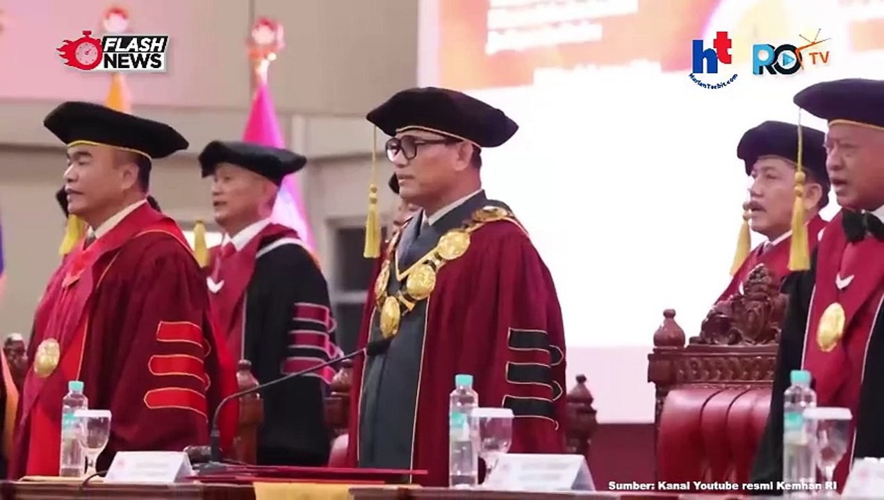 Momen Prabowo Hadiri Wisuda 425 Mahasiswa Unhan RI