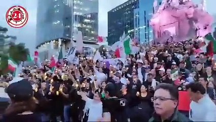 Protesta de trabajadores del Poder Judicial en el Ángel de la Independencia