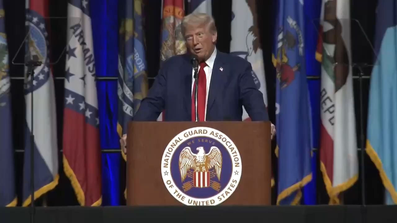 Quand je serai de retour à la Maison Blanche, je vous apporterai le soutien, le financement, la formation et l’équipement dont vous avez besoin, et je vous obtiendrai les AUGMENTATIONS DE SALAIRE que vous avez méritées.