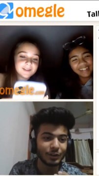 How to impress a girl on Omegle Trick How to Find Girls on OMEGLE Weird pickup lines on Omegle