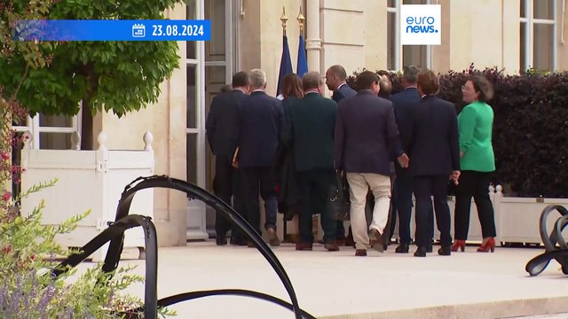 French President Macron refuses to name prime minister from left-wing coalition