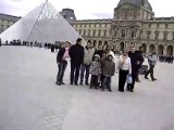 PARIS : piramide de cristal (museo de Louvre)