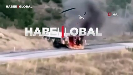 Yola devrilen akaryakıt tankeri alev aldı: Kara yolu 14 saat sonra açılabildi