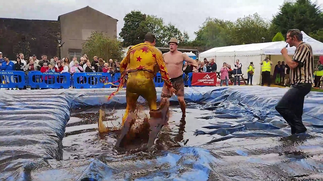 Gravy wrestling championships takes over beer garden