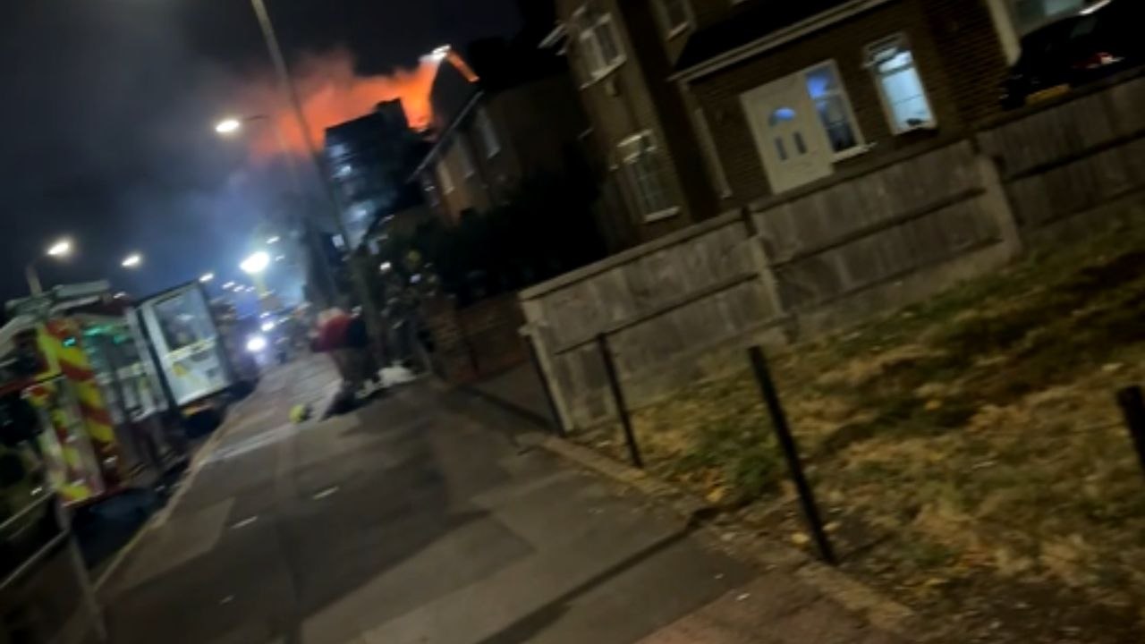 Girl captures chilling shots of the intense Dagenham flat fire that led to multiple injuries