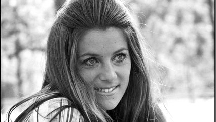 GALA VIDEO - “Direction l’hôpital…” : Sheila réagit à un touchant message