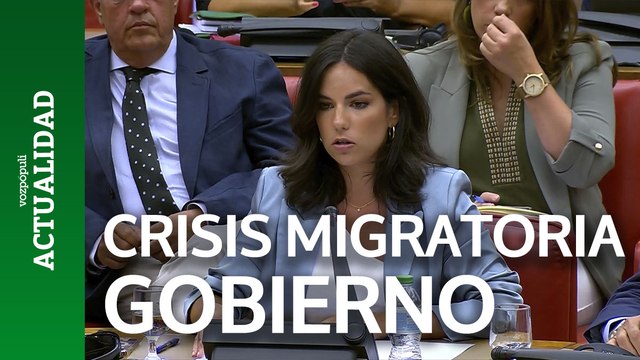 Vox carga contra la política migratoria del Gobierno y acusa al PP de extraña colaboración