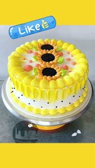 Sunflower themed cake
