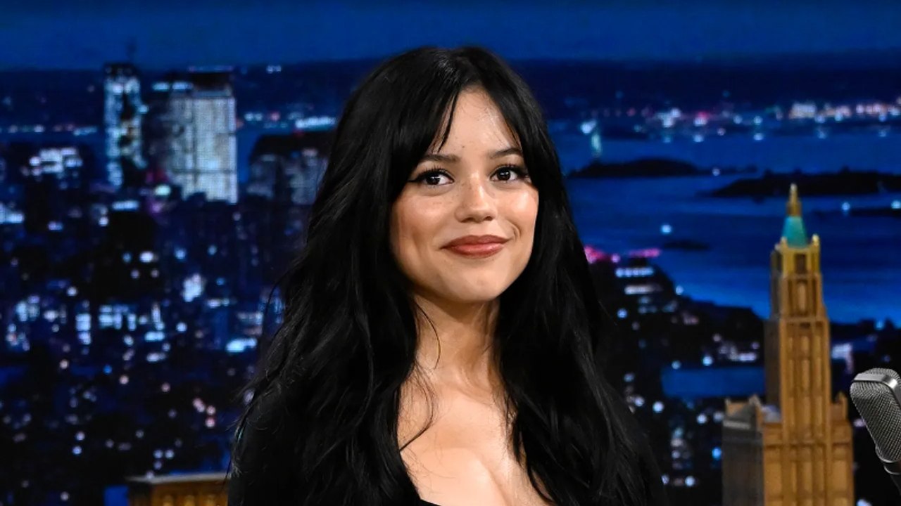 Jenna Ortega Believes She Auditioned for Zendaya's Role in 'Dune' When She Was 15 | THR News Video