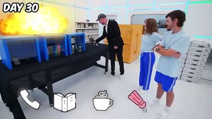 Survive_100_Days_Trapped,_Win_$500,000_in_Hindi___MrBeast_Hindi(360p)