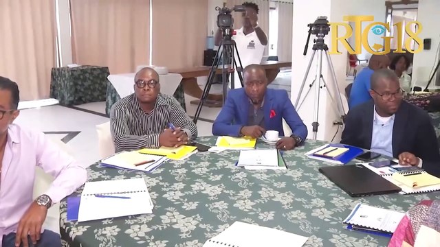 Ministè agrikilti fè yon atelye pou prezante yon dokiman sou valè pwodwi kakawo a.