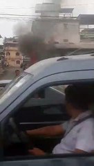 #Guayaquil Carro en llamas por posible extorsión
