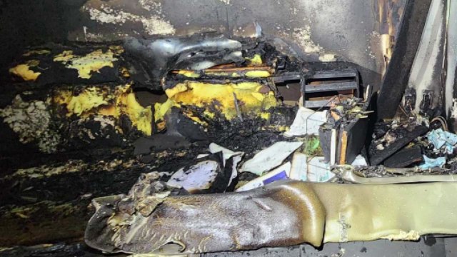 강원 춘천 아파트서 불...주민 2명 연기 흡입 / YTN