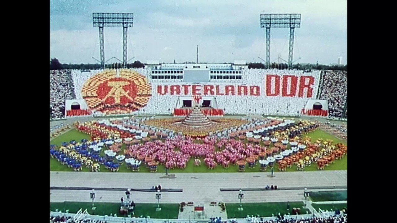 Die Unbeugsamen II - Guten Morgen, ihr Schönen! | movie | 2024 | Official Trailer