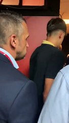 Marc Bernal se marcha en muletas de Vallecas y Laporta, desolado