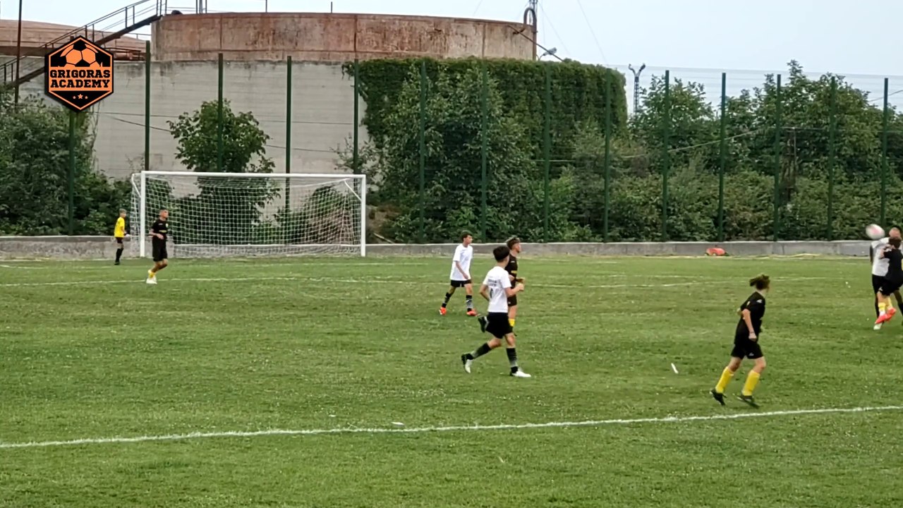 Academia Grigoraş meci amical cu FC Brașov (R2) phone video