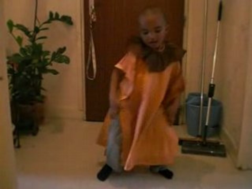 mister kinder chocolat  danse a 3 ans du kuduru coupé decalé