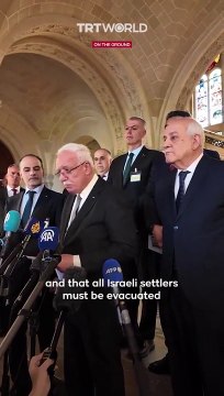 *‏بریکنگ نیوز* اسرائیل کو عالمی عدالت نے غیر قانونی ریاست قرار دے دیا ہے۔ یہ بھی فیصلہ کیا گیا کہ اسے دنیا بھر میں ایک خودمختار قوم کے طور پر تسلیم نہیں کیا جانا چاہیے۔ آخرکار، انصاف نے فتح پائی۔ الحمدللہ آپ سے گزارش ہے کہ اس ویڈیو کو ذیادہ سے ذیادہ