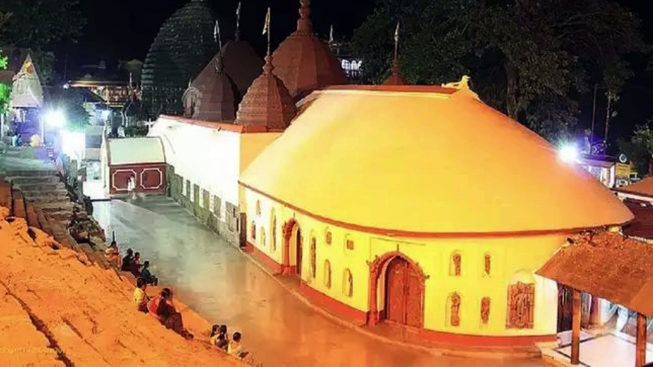 कामाख्या देवी मंदिर: रहस्यों का खुलासा | जानिए अनसुनी कहानियाँ और अद्भुत तथ्‍य | हिंदी डॉक्यूमेंट्री