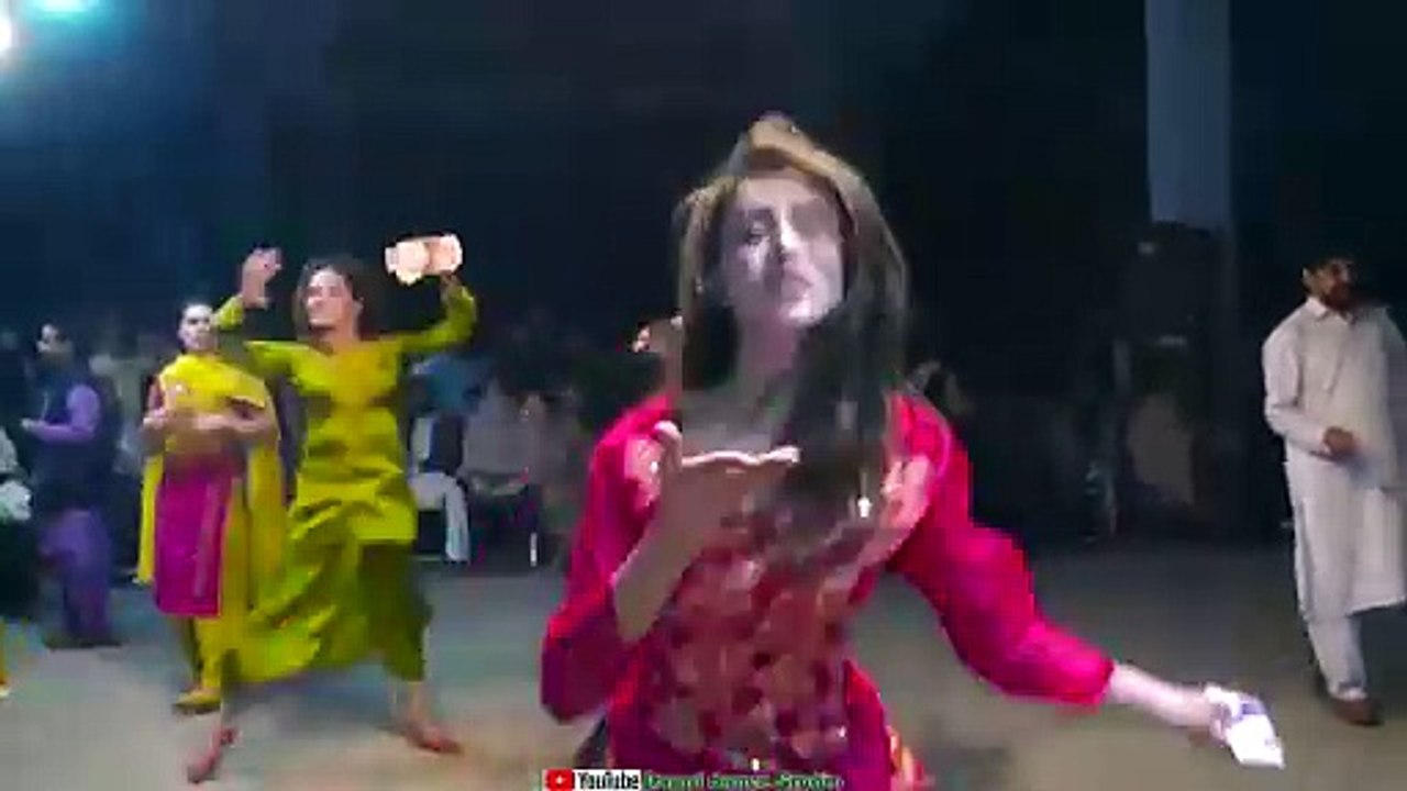 Mehak khan dance  Tamashe ta me zra kege Swabi Dance