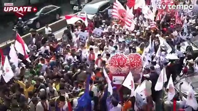 Ridwan Kamil-Suswono Daftar Pilkada Jakarta Diiringi Massa KIM Plus