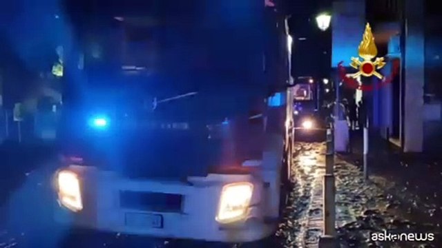 Frane e colate di fango nel Casertano e nell'Avellinese, 2 dispersi