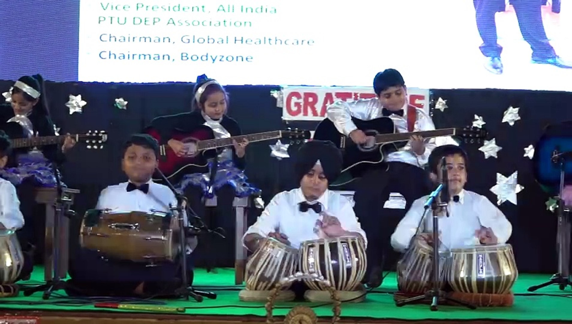 ⁣The Multifaceted Benefits of Playing a Musical Instrument for Students