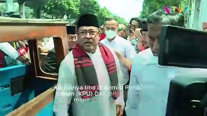 IKONIK! Gaya Pramono Anung-Rano Karno Naik Oplet ke KPU