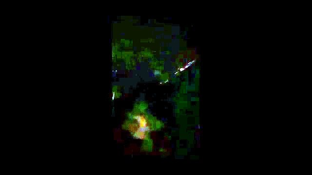 Trentino Alto Adige, scie luminose nel cielo: il video del fenomeno sopra Bolzano