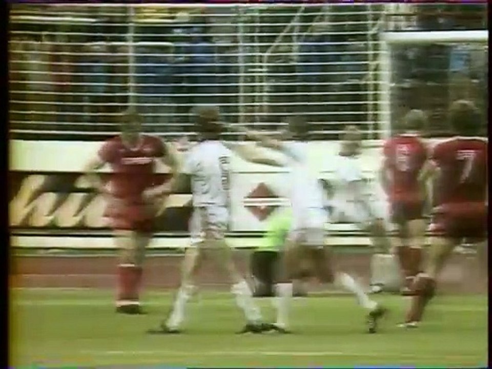 HAMBOURG  - KAISERSLAUTERN - 1980  -  SAISON 1980/1981 -