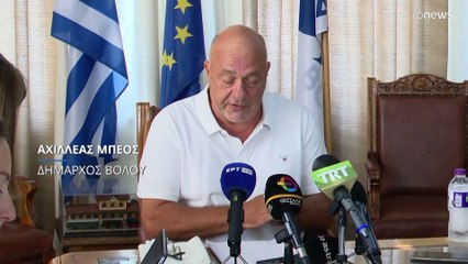 Βόλος: Τόνοι νεκρών ψαριών στη θάλασσα- Οργή από τους τοπικούς φορείς