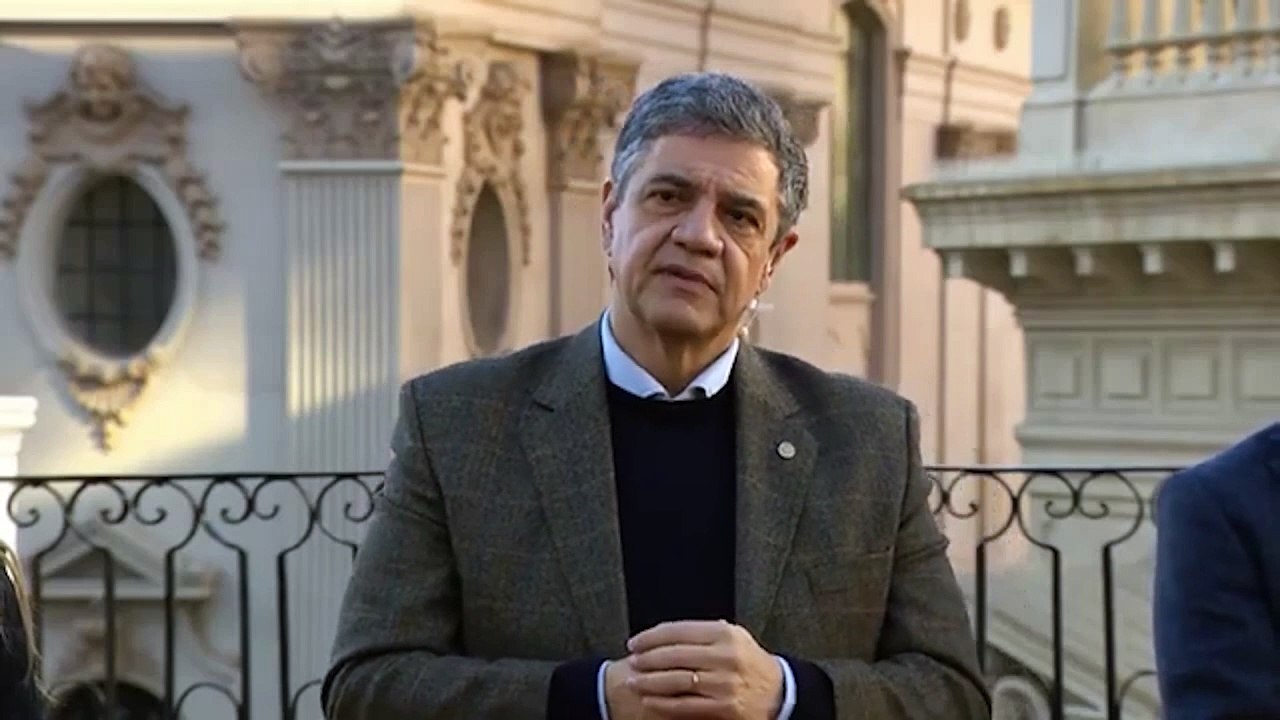 Jorge Macri, por los colectivos: "Si no hay subsidio, las empresas van a colapsar"