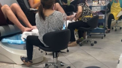 Day of relaxation disrupted after rat causes panic among clients in nail salon