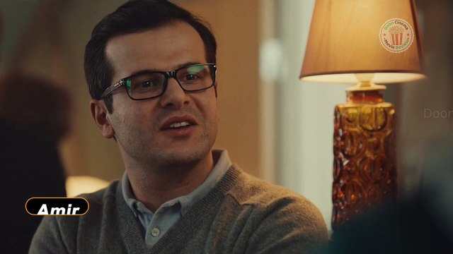 Who is looking for Carl. Then the same killer attacks her. And she starts running away from him