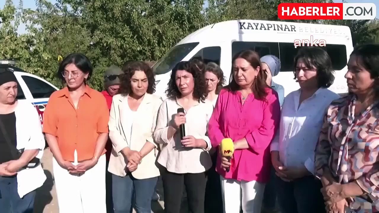 DEM Parti Kadın Meclisi, Narin Güran'ın Ailesini Ziyaret Etti