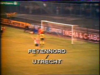FEYENOORD  - UTRECHT  - 1980 - SAISON  1980/1981 -