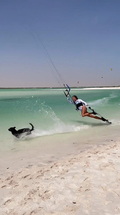 This was so close!   @jo_mueller Kitesurfing & Fashion is our Passion! We are @kitesurfingofficial #kitesurf #kitesurfing #kitetrip #kitegirl #kiteschool #kitescolar #extreme #redbull #gopro #sports